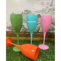 6 Oz. Plastic Wine Glasses